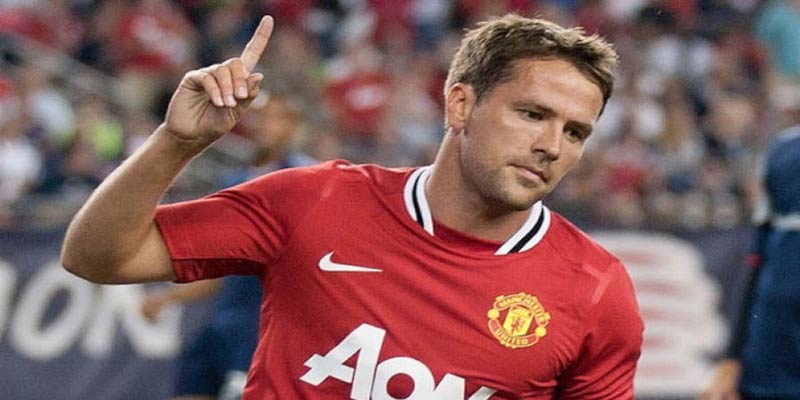 Michael Owen: The Rise of a Football Icon